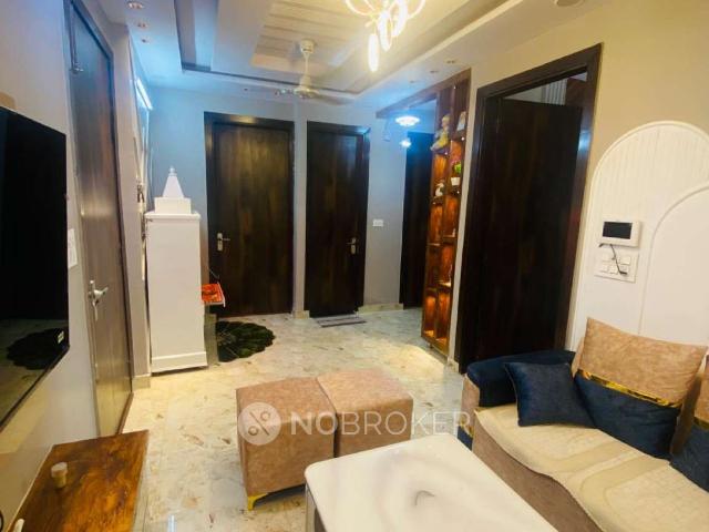 Flat for sale in South West Delhi, Deri