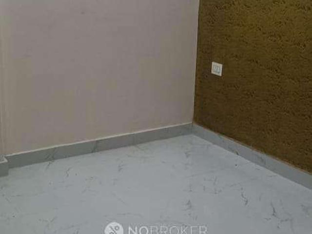 Flat for sale in West Delhi, Deri