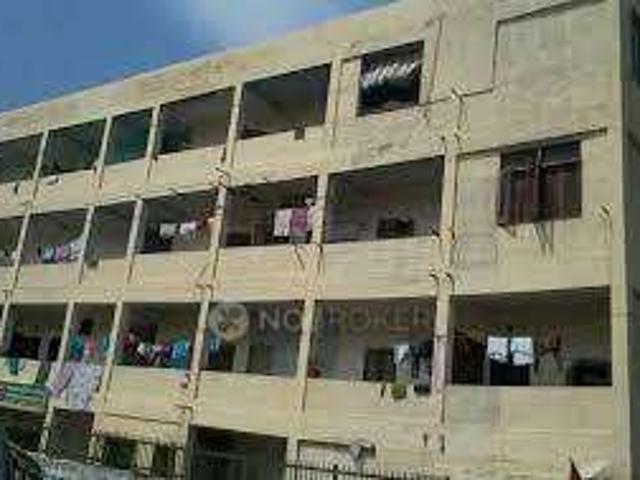 Flat for sale in Deri