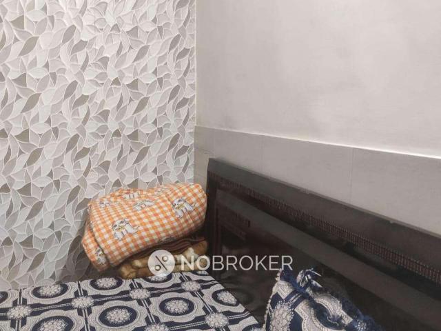 Flat for sale in West Delhi, Deri
