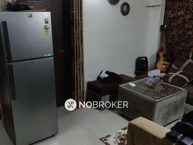Flat for sale in West Delhi, Deri