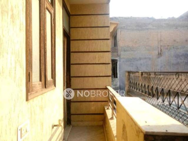 Flat for sale in South West Delhi, Deri