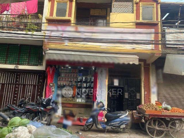 Flat for rent in South Delhi, Deri