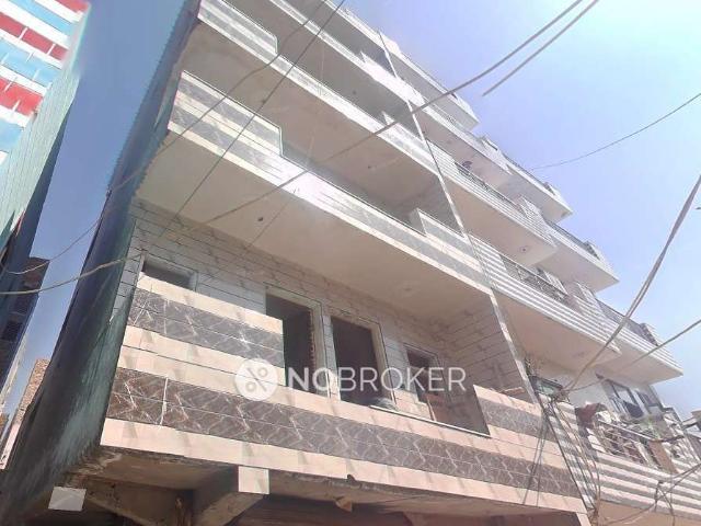Flat for rent in West Delhi, Deri