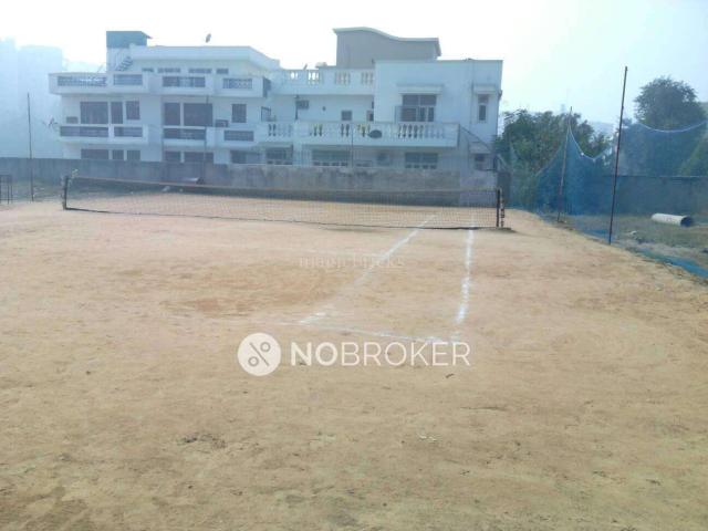 Flat for rent in Hariana