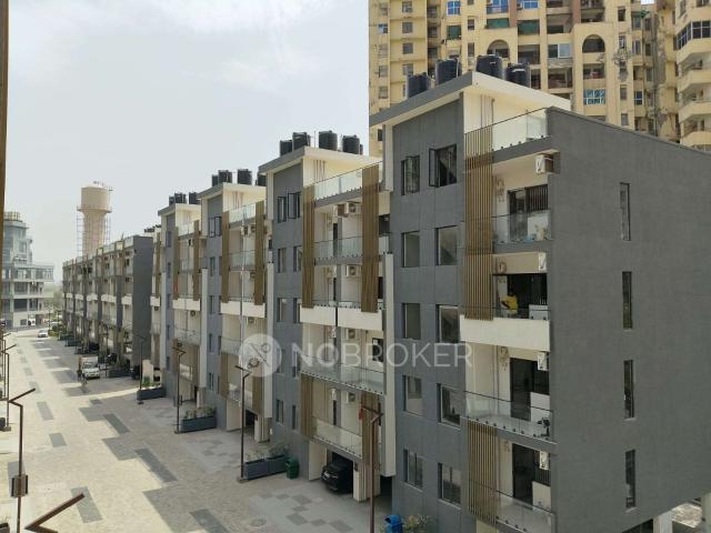 Flat for rent in Hariana