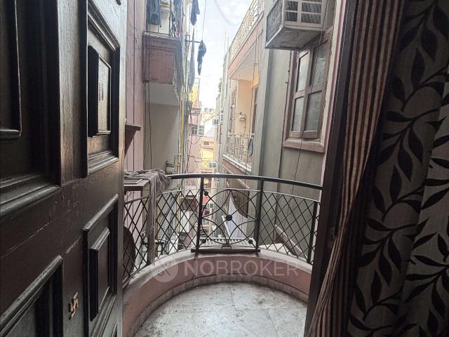 Flat for sale in South Delhi, Deri