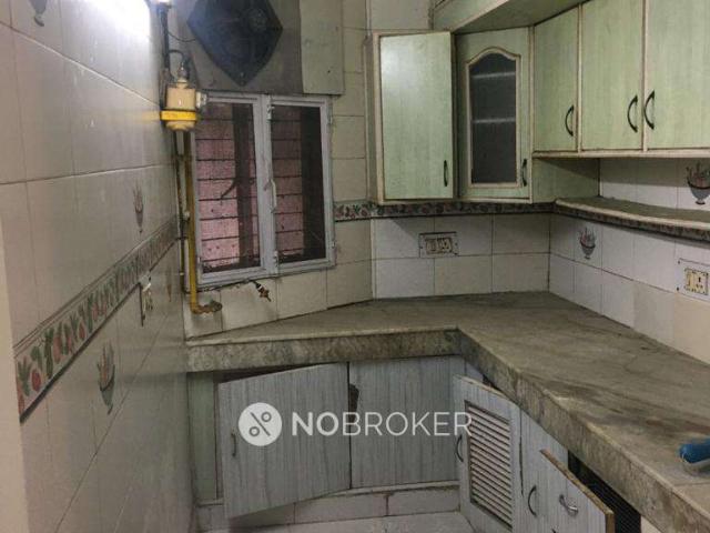 Flat for rent in North West Delhi, Deri