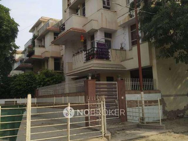Flat for rent in Hariana