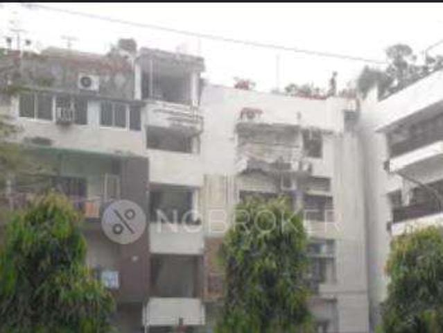 Flat for sale in South West Delhi, Deri