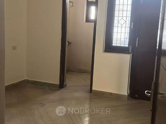 Flat for rent in North West Delhi, Deri