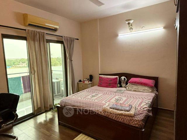 Flat for rent in Hariana
