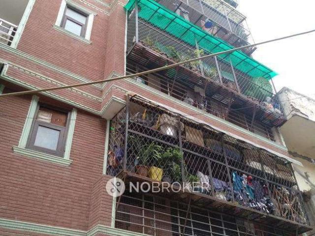 Flat for sale in South Delhi, Deri