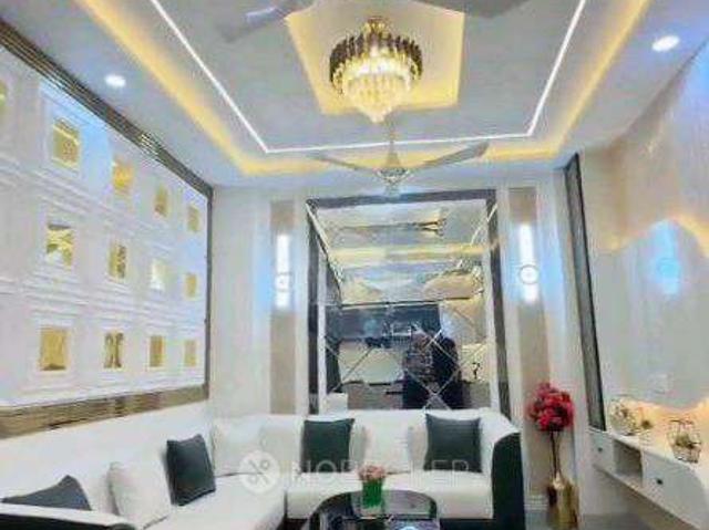 Flat for rent in South West Delhi, Deri