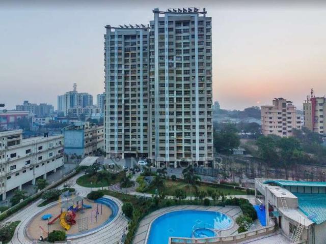 Flat for rent in Manpada, Thane