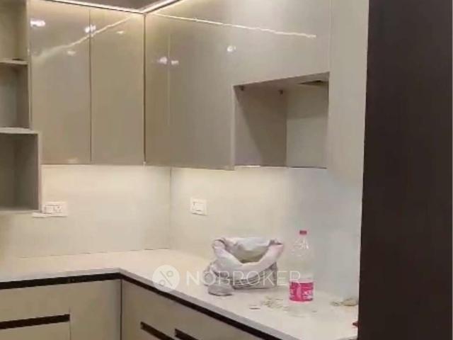 Flat for sale in Deri