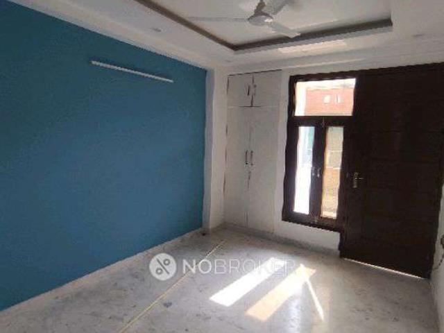 Flat for rent in New Delhi, Delhi