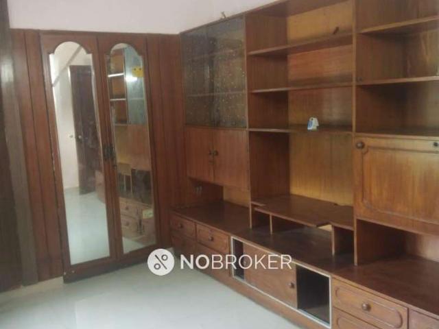 Flat for sale in West Delhi, Deri
