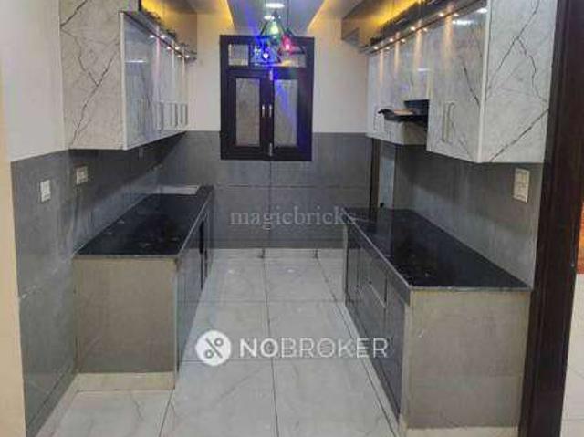 Flat for sale in West Delhi, Deri
