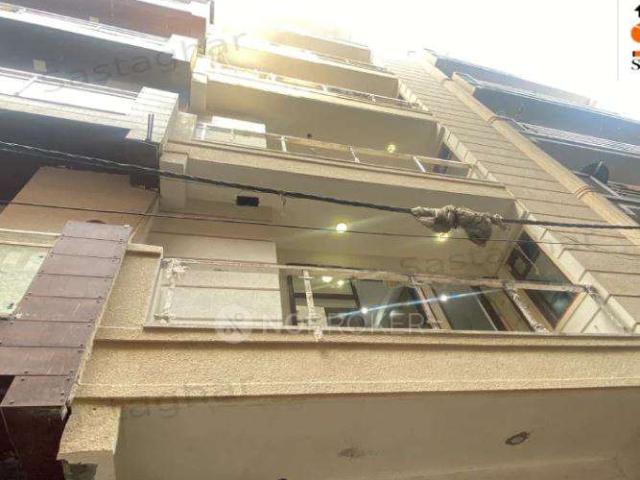 Flat for rent in South Delhi, Deri