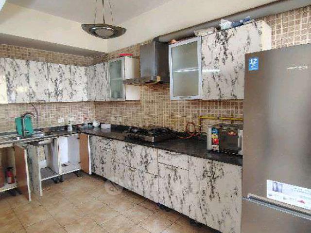 Flat for rent in Rosewood City, Gurugram