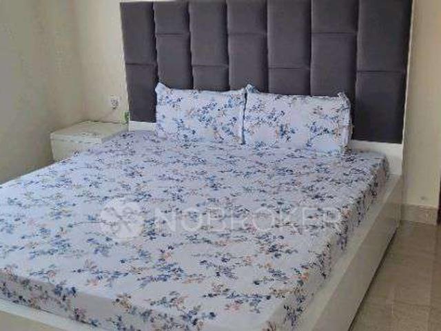 Flat for rent in Deri