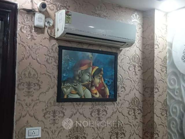 Flat for rent in West Delhi, Deri