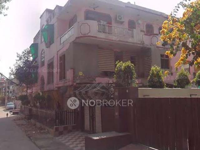 Property for rent in Sector 37, Faridabad