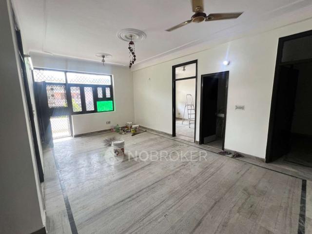 Property for rent in Hariana