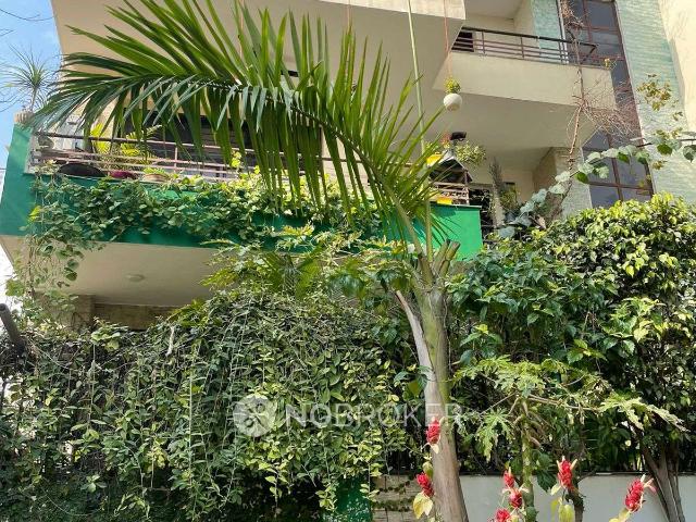 Property for rent in Hariana