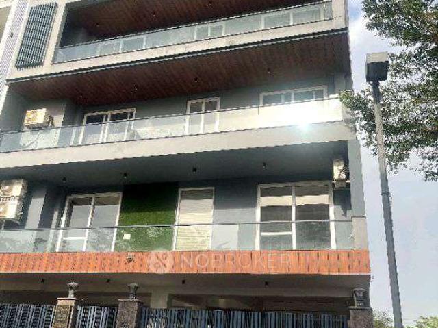 Property for rent in Hariana