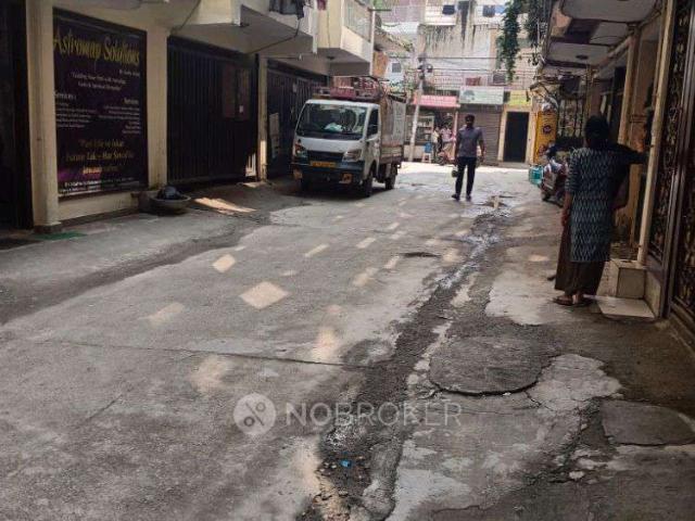 Property for rent in South Delhi, Deri