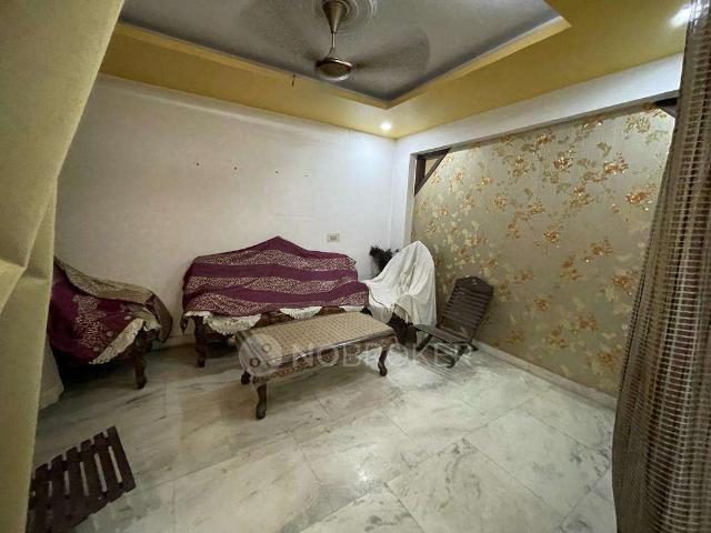 Property for rent in South Delhi, Deri