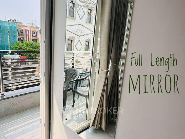 Property for rent in Deri