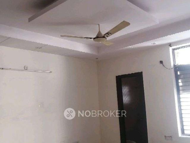 Property for rent in Hariana