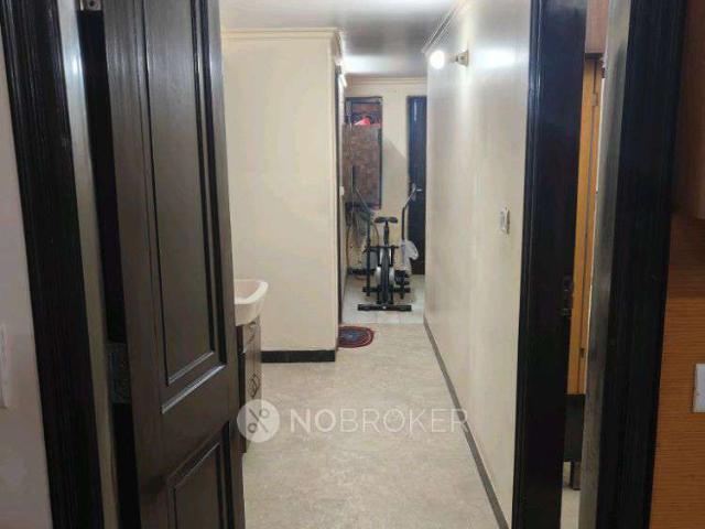 Property for rent in Deri