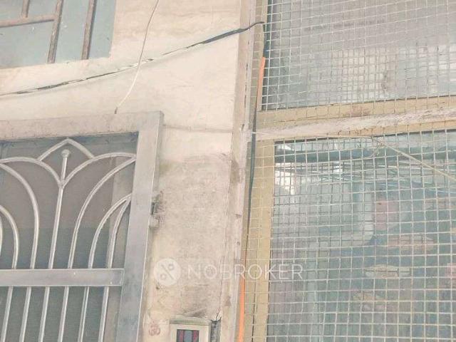 Property for rent in West Delhi, Deri