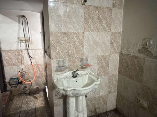 Property for rent in Hariana