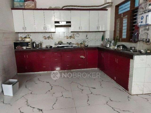 Property for rent in Hariana
