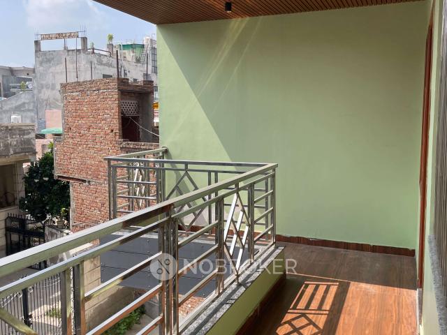 Property for rent in Najafgarh, Delhi