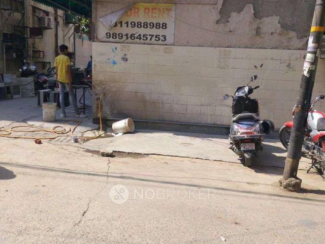 Property for rent in North Delhi, Deri