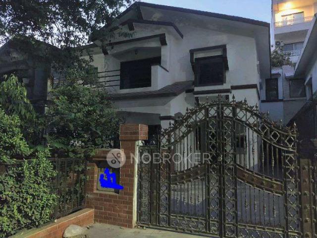 Property for rent in Hariana