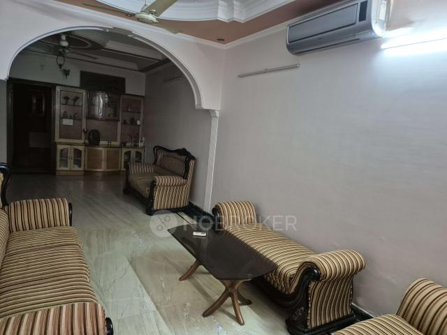 Property for rent in West Delhi, Deri