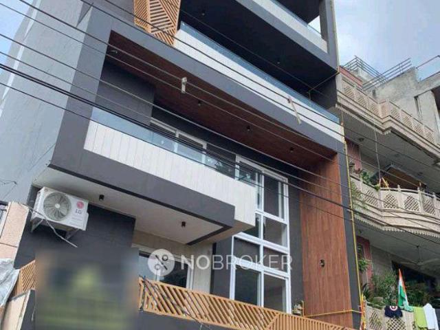 Property for rent in West Delhi, Deri