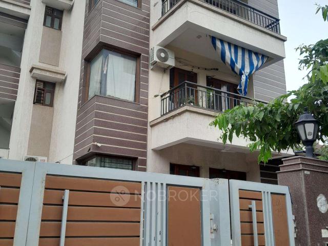 Property for rent in Hariana