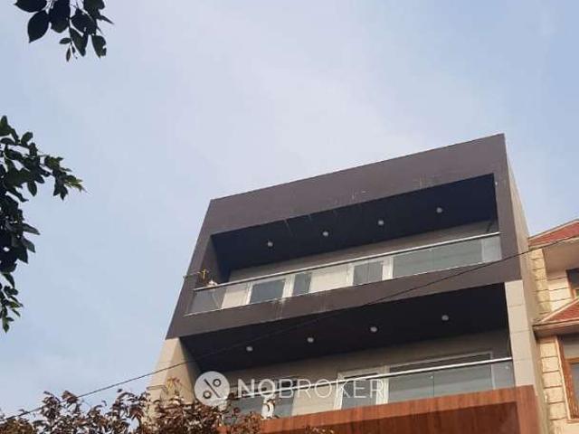 Property for rent in North West Delhi, Deri