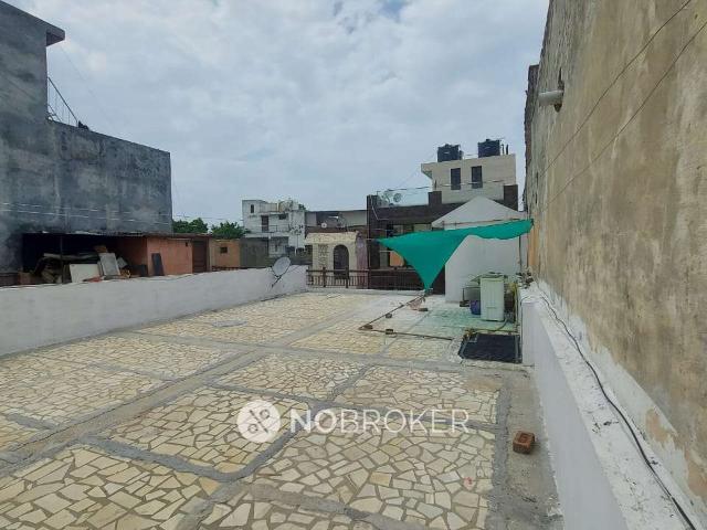 Property for rent in West Delhi, Deri