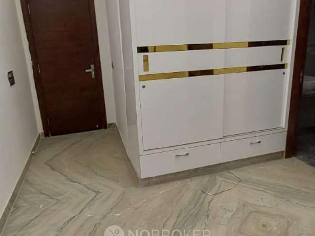 Property for rent in North West Delhi, Deri
