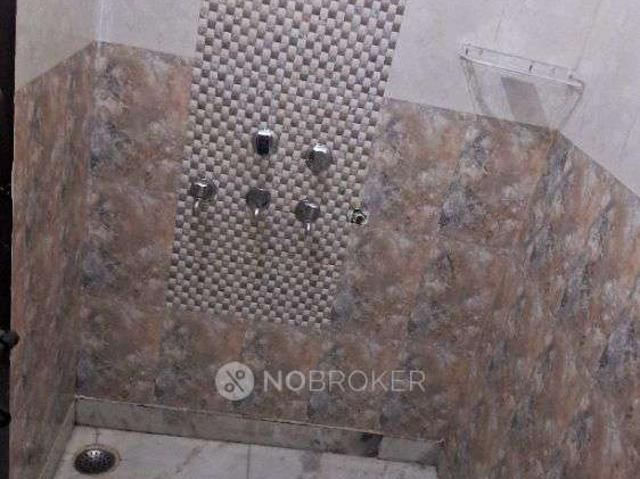 Property for rent in West Delhi, Deri