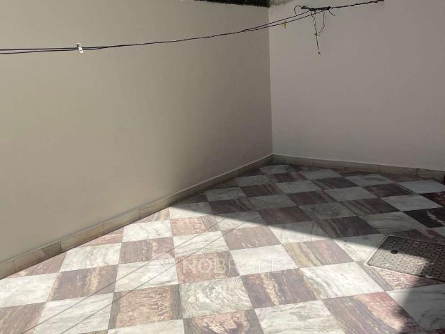 Property for rent in Hariana